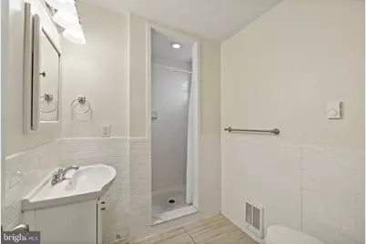 2849 S 11th Street #2ND FLOOR, Philadelphia, PA 19148 - Photo 6