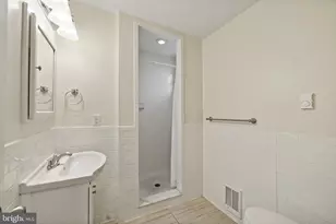 2849 S 11th St, Philadelphia, PA 19148 - Photo 6