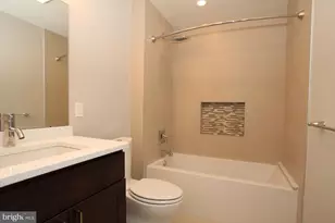 400 S 45th St, Philadelphia, PA 19104 - Photo 8