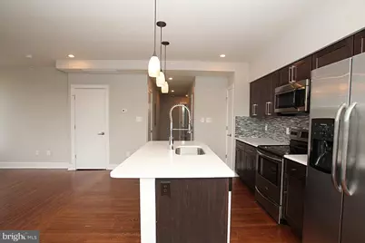 400 S 45th Street #2D, Philadelphia, PA 19104 - Photo 4