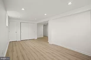 8836 Macon St, Philadelphia, PA 19152 - Photo 32