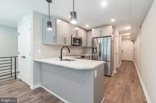 1616 Kater St, Philadelphia, PA 19146 - Photo 2