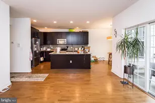 207 Brinley Ct, Philadelphia, PA 19146 - Photo 6