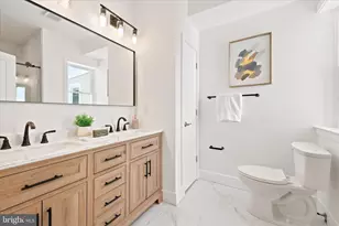 2119 Tasker St, Philadelphia, PA 19145 - Photo 10
