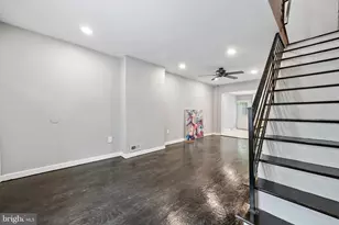 217 Gerritt St, Philadelphia, PA 19147 - Photo 4