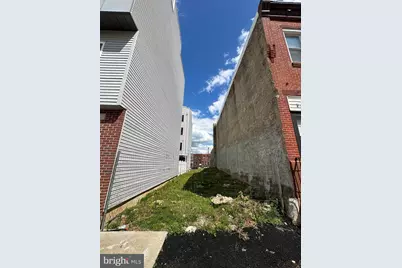 2005 S 4th Street, Philadelphia, PA 19148 - Photo 2