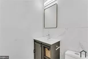 3259 N 13th St, Philadelphia, PA 19140 - Photo 10