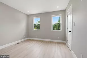 8523 Thouron Ave, Philadelphia, PA 19150 - Photo 16