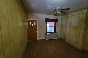 82 E Springer St, Philadelphia, PA 19119 - Photo 4