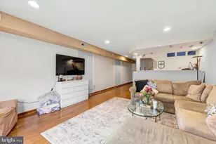 1317 South St, Philadelphia, PA 19147 - Photo 10