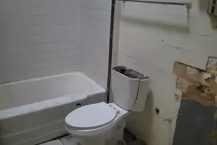 6125 Yocum St, Philadelphia, PA 19142 - Photo 12