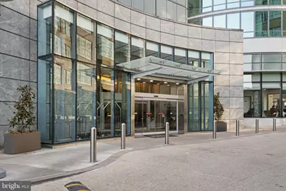 2101 Market Street #3307, Philadelphia, PA 19103 - Photo 22