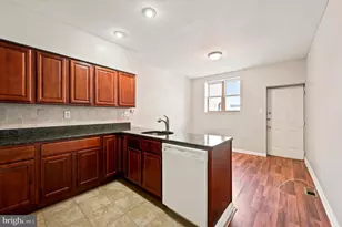 1241 S 8th St, Philadelphia, PA 19147 - Photo 2