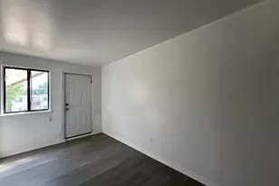 7525 Calvert St, Philadelphia, PA 19152 - Photo 32