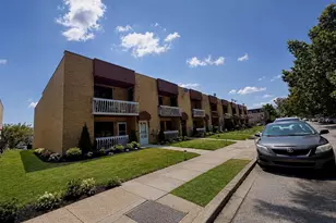7525 Calvert St, Philadelphia, PA 19152 - Photo 2