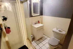 5851 Sylvester St, Philadelphia, PA 19149 - Photo 36