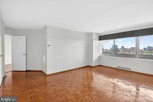 2401 Pennsylvania Ave, Philadelphia, PA 19130 - Photo 20