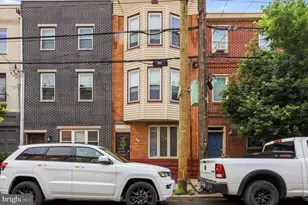 917 S 10th St, Philadelphia, PA 19147 - Photo 1