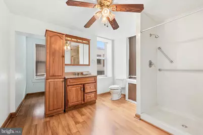 917 S 10th Street, Philadelphia, PA 19147 - Photo 24