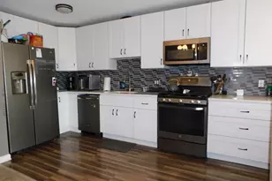 409 Seville St, Philadelphia, PA 19128 - Photo 8