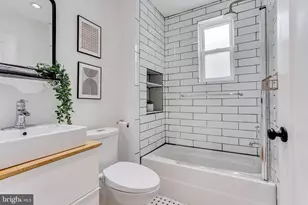 2417 S Mole St, Philadelphia, PA 19145 - Photo 18