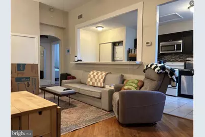 1214 Spruce Street #4, Philadelphia, PA 19107 - Photo 2