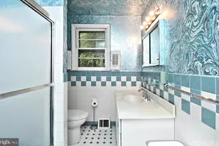 8906 Alicia St, Philadelphia, PA 19115 - Photo 18