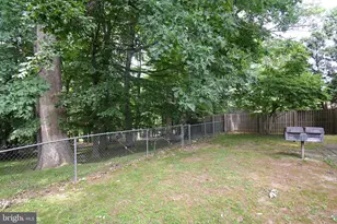 8906 Alicia St, Philadelphia, PA 19115 - Photo 26