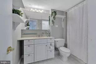 604 S Washington Square, Philadelphia, PA 19106 - Photo 16