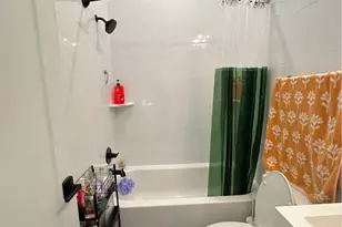 136 Chestnut St, Philadelphia, PA 19106 - Photo 6