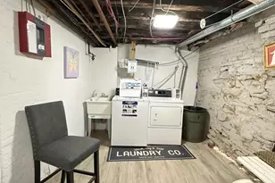 322 S 11th St, Philadelphia, PA 19107 - Photo 8
