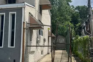 2070 E Haines St, Philadelphia, PA 19138 - Photo 2