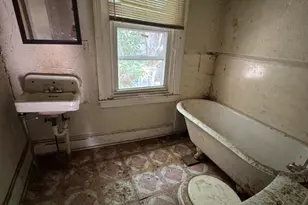 2355 Wilder St, Philadelphia, PA 19146 - Photo 8