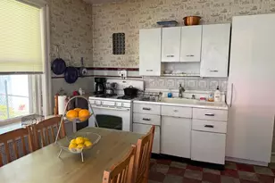 7038 Shelbourne St, Philadelphia, PA 19111 - Photo 12