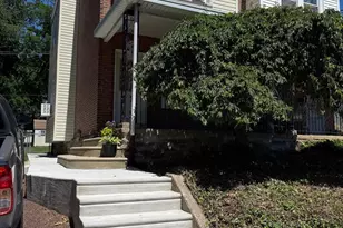 7038 Shelbourne St, Philadelphia, PA 19111 - Photo 32