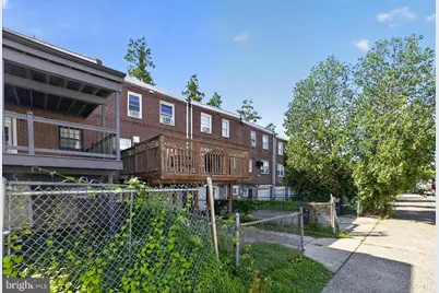 408 E Slocum Street, Philadelphia, PA 19119 - Photo 32