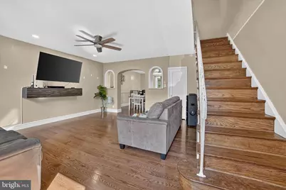 408 E Slocum Street, Philadelphia, PA 19119 - Photo 36