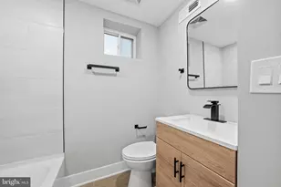 1733 Jackson St, Philadelphia, PA 19145 - Photo 24