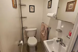 2523 W Sterner St, Philadelphia, PA 19132 - Photo 4