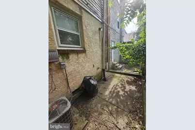 2523 W Sterner Street, Philadelphia, PA 19132 - Photo 10