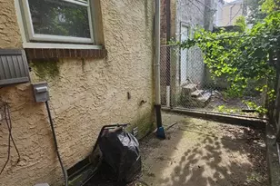 2523 W Sterner St, Philadelphia, PA 19132 - Photo 10