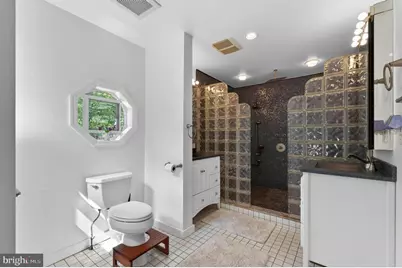 724 S Mount Pleasant Road, Philadelphia, PA 19119 - Photo 10