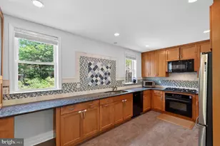724 S Mt Pleasant Rd, Philadelphia, PA 19119 - Photo 10