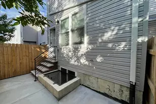1932 N 8th St, Philadelphia, PA 19122 - Photo 12