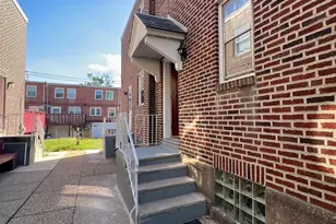 1012 Brighton St, Philadelphia, PA 19111 - Photo 2