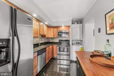 200 Lombard Street #528, Philadelphia, PA 19147 - Photo 8
