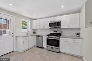608 Clymer St, Philadelphia, PA 19147 - Photo 6