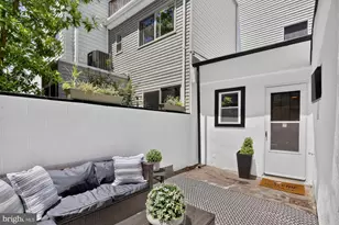 608 Clymer St, Philadelphia, PA 19147 - Photo 16