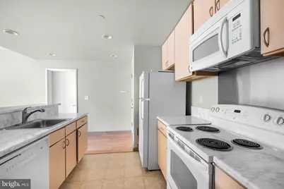 815 Arch Street #218, Philadelphia, PA 19107 - Photo 10