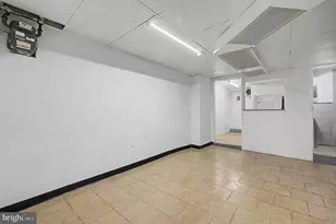 5640 N Warnock St, Philadelphia, PA 19141 - Photo 20